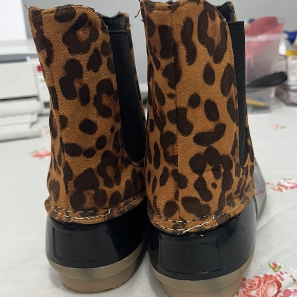 Leopard Duck Boots Rain Boots Women's Size 6 - Picture 4 of 5